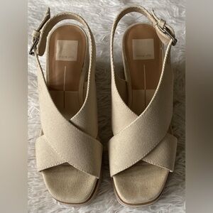 Women’s Sz 8 crossed straps wedge canvas sandals